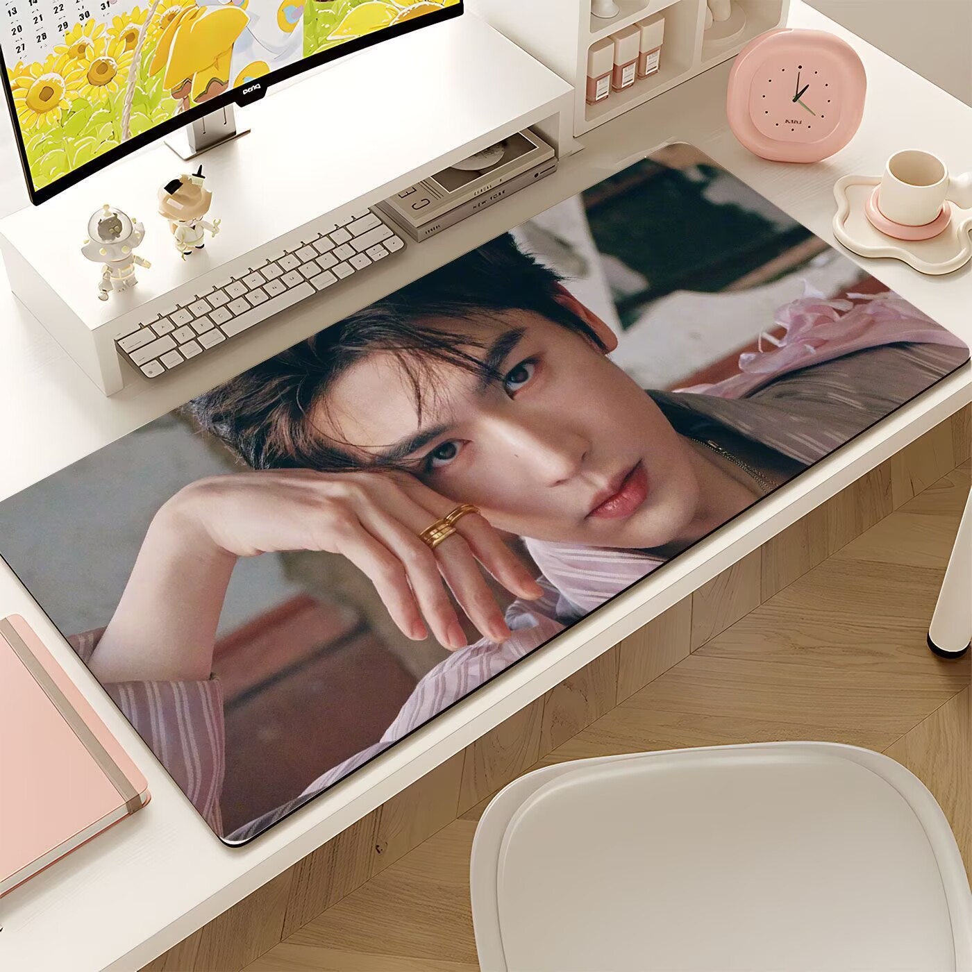 Tablet Accessories - Podkładka pod mysz Zhang Linghe, duża